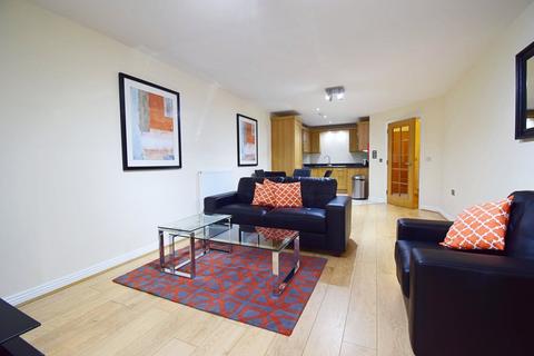66 Cliddesden Road, Basingstoke, RG21 3ER