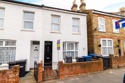 33 Bynes Road, South Croydon, CR2 0PY