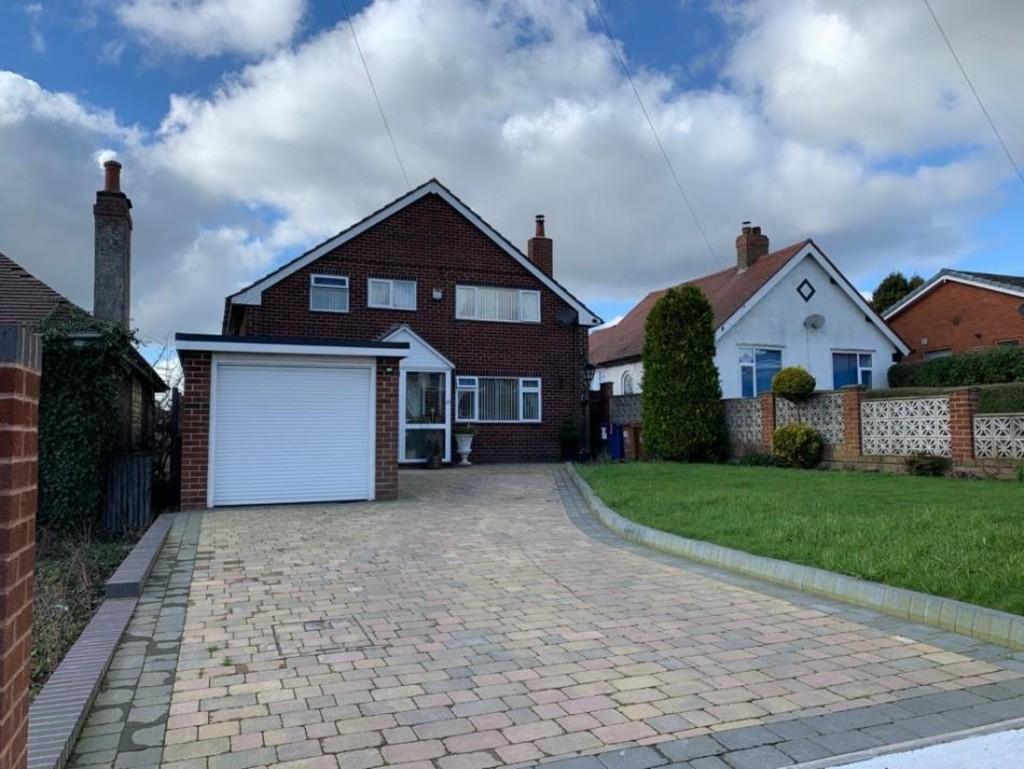 Thorpe Street, Burntwood 3 bed detached house £369,500