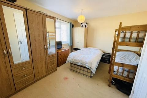 21 Bodiam Way, Grimsby, DN32 7ED