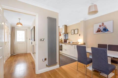 49 Franklin Road, Dartford, DA2 7WY