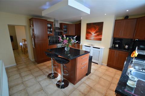 42 Batley Road, Tingley, Wakefield, WF3 1DU