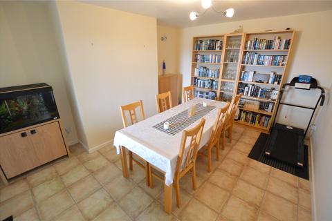 42 Batley Road, Tingley, Wakefield, WF3 1DU