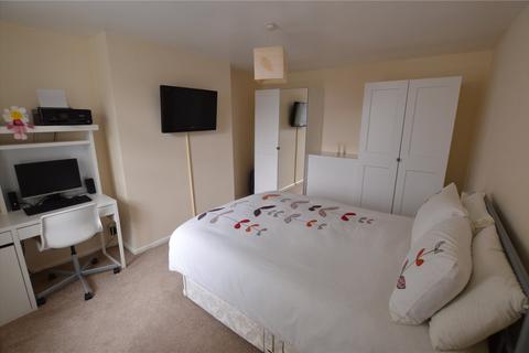 42 Batley Road, Tingley, Wakefield, WF3 1DU