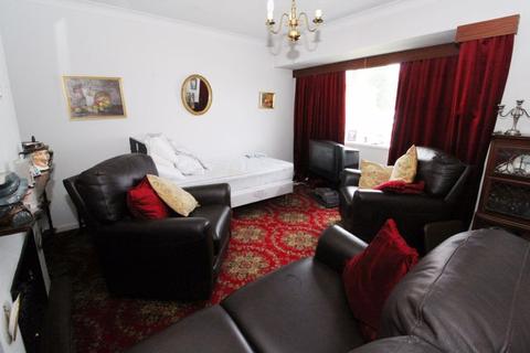 1a King George Crescent, Walsall, WS4 1EF