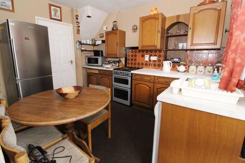 1a King George Crescent, Walsall, WS4 1EF