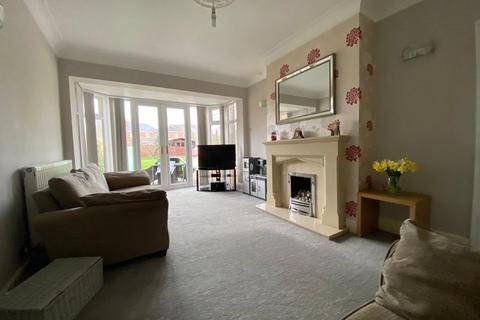 49 Carters Lane, Halesowen, B62 0DA