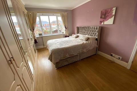 49 Carters Lane, Halesowen, B62 0DA