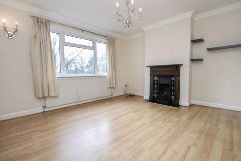 6a Valley Close, Pinner, HA5 3UR