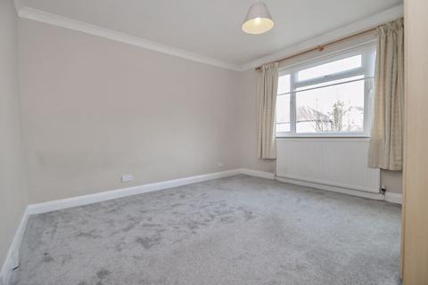 6a Valley Close, Pinner, HA5 3UR