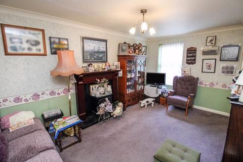 9 Birchtree Drive, Cheddleton, Leek, ST13 7FE