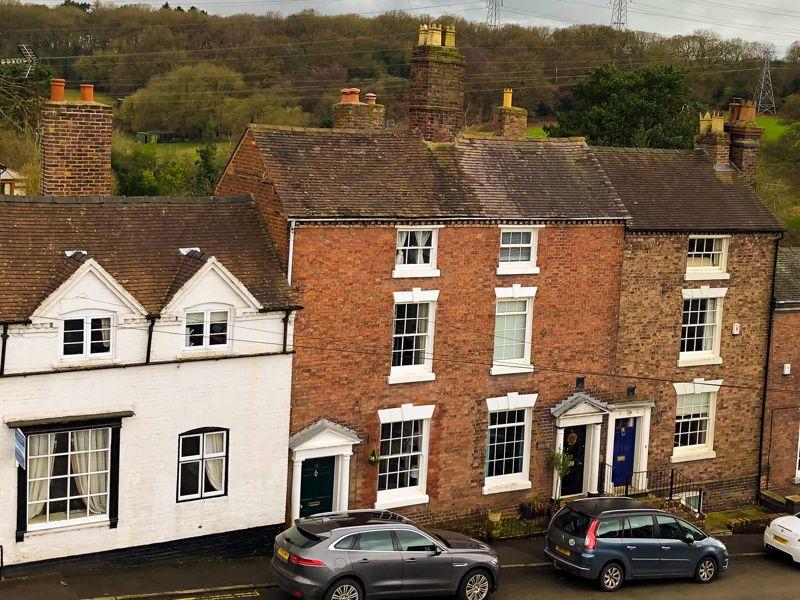 Barratts Hill, Broseley 3 bed terraced house £299,950