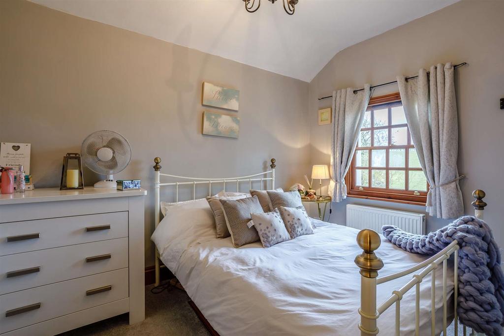 8453076-interior27-800.jpg