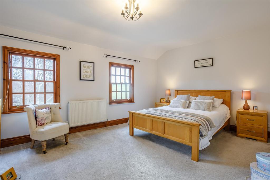 8453076-interior21v2.jpg