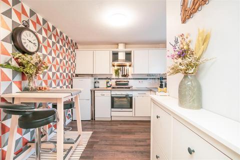 27 Borrowdale Close, Gamston, Nottingham, NG2 6PD