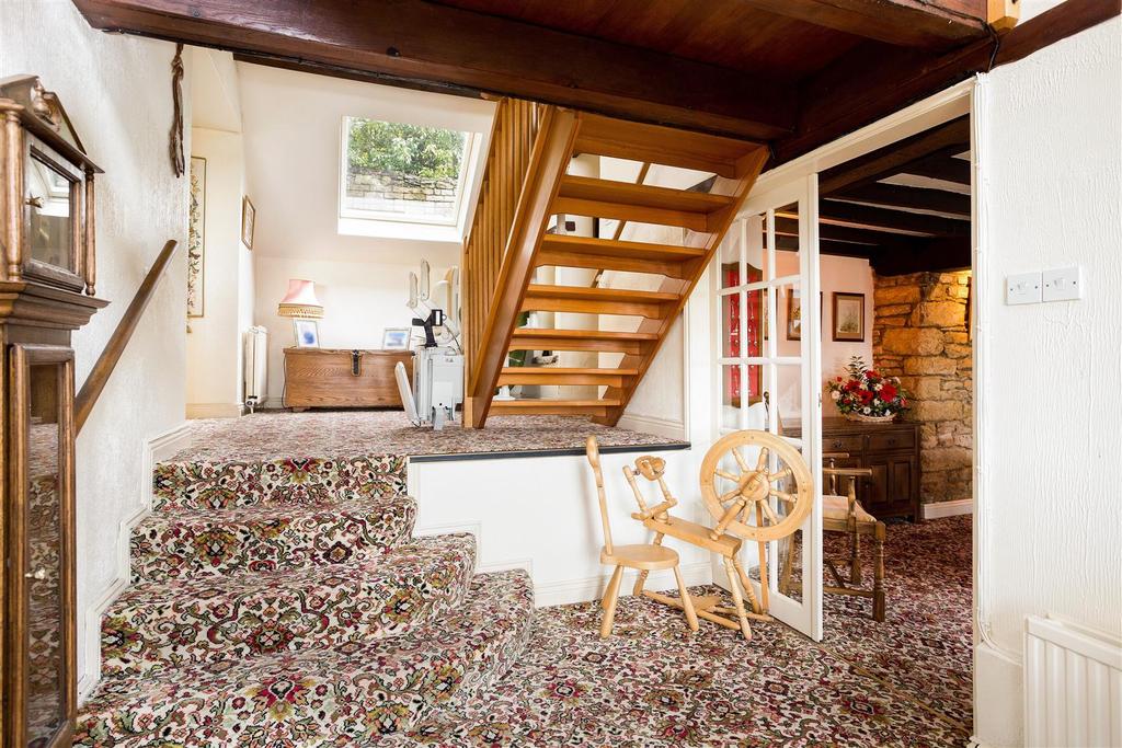 Broadlooms 273693- (16).jpg