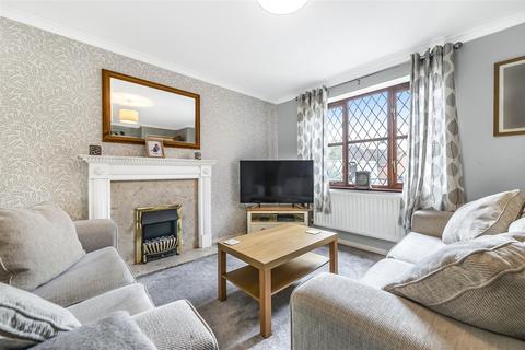 9 Cranes Close, Taunton, TA2 8PT