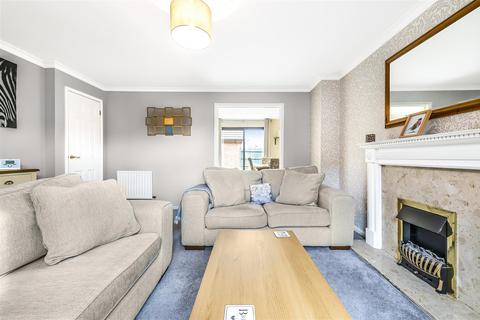 9 Cranes Close, Taunton, TA2 8PT