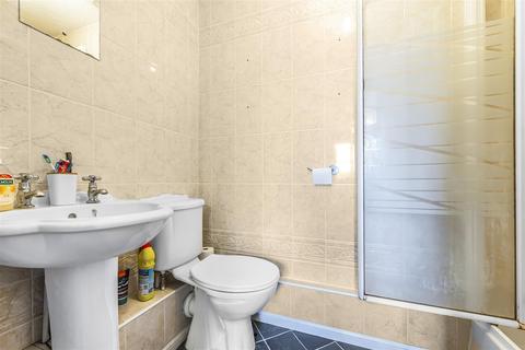 9 Cranes Close, Taunton, TA2 8PT