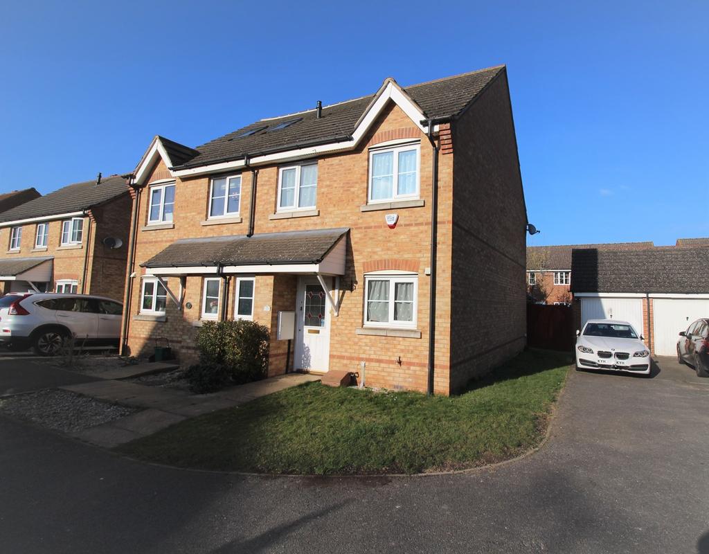 Gorseway, Hatfield, AL10 3 bed semidetached house for sale £425,000