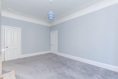 Flat 1f2, 11 Bruntsfield Gardens, Edinburgh, EH10 4DX