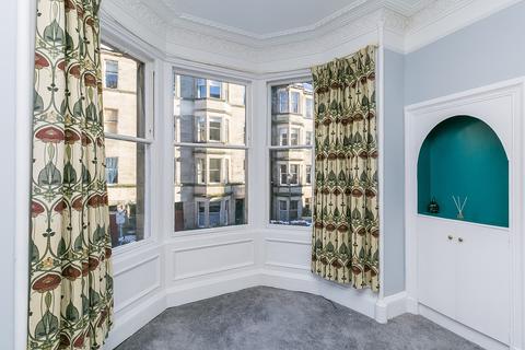 Flat 1f2, 11 Bruntsfield Gardens, Edinburgh, EH10 4DX