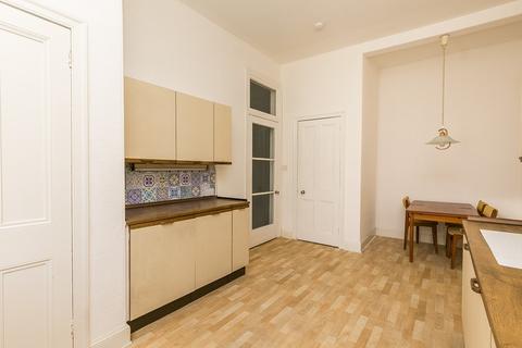 Flat 1f2, 11 Bruntsfield Gardens, Edinburgh, EH10 4DX