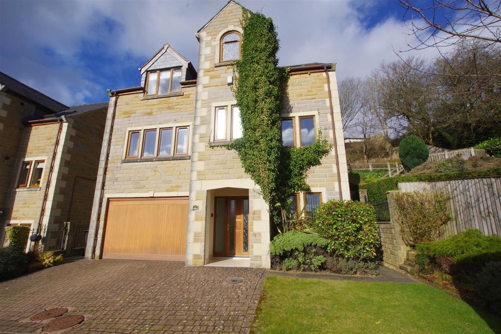 The Meadows, Sowerby Bridge 5 bed detached house £375,000