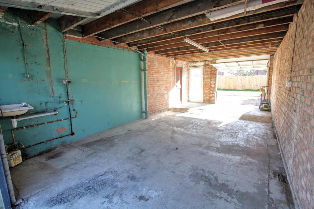 Double garage