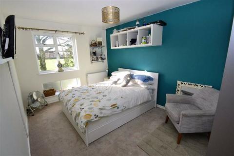 21 Field View, Caversham, Reading, RG4 5HB