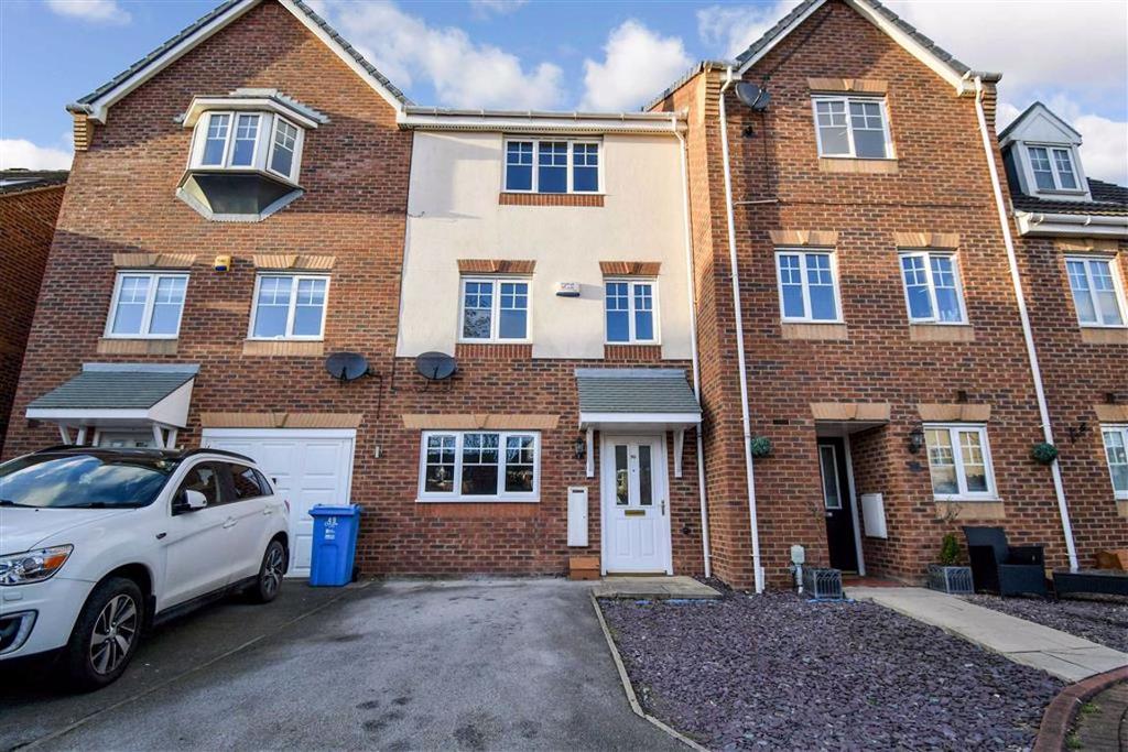 Staunton Park, Kingswood, Kingswood Hull, Hull, HU7 4 bed terraced house £160,000