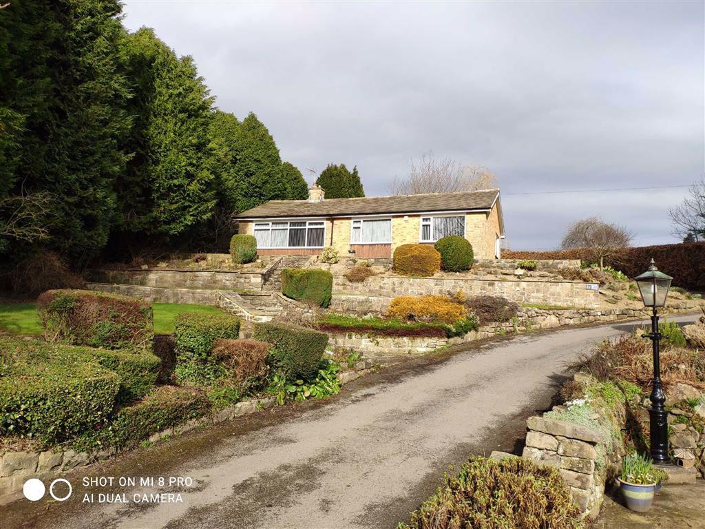 Knox Mill Close, Harrogate, North Yorkshire 3 bed detached bungalow £1,150 pcm (£265 pw)