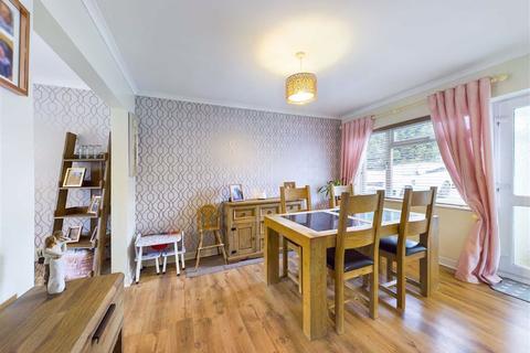15 Askwith Road, Gloucester, GL4 4PW