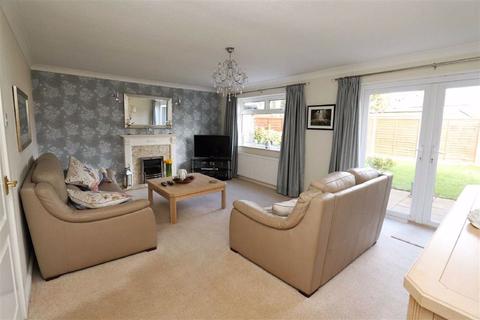 2 Wentworth Drive, Leighton Buzzard, LU7 3HY