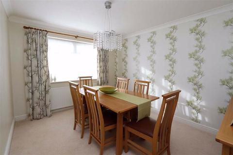 2 Wentworth Drive, Leighton Buzzard, LU7 3HY