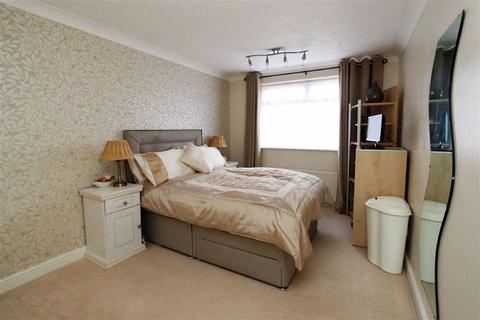 2 Wentworth Drive, Leighton Buzzard, LU7 3HY