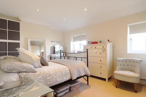14 Franklin Road, Bexleyheath, DA7 4QG