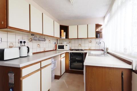 132 Brixham Road, Welling, DA16 1EJ