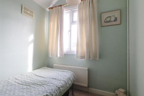 132 Brixham Road, Welling, DA16 1EJ