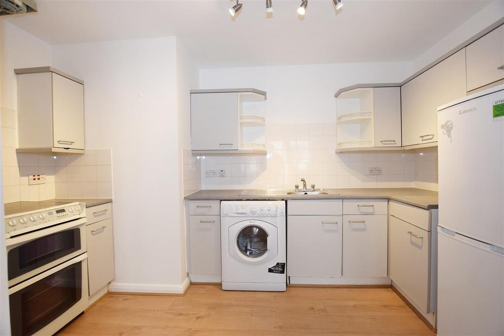 Kitchen.JPG