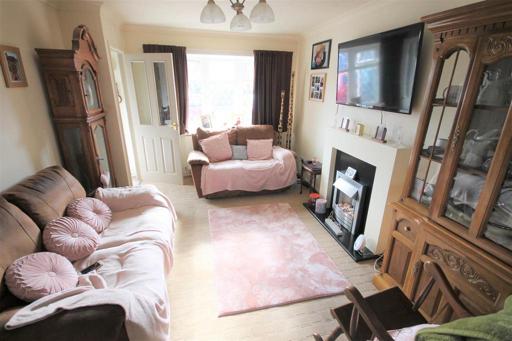 Rochester Croft, Walsall 2 bed terraced house £119,950
