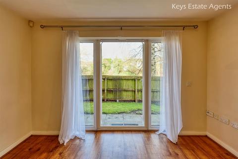 21 Chasewater Drive, Stoke-on-trent, ST6 8GH