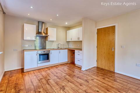 21 Chasewater Drive, Stoke-on-trent, ST6 8GH