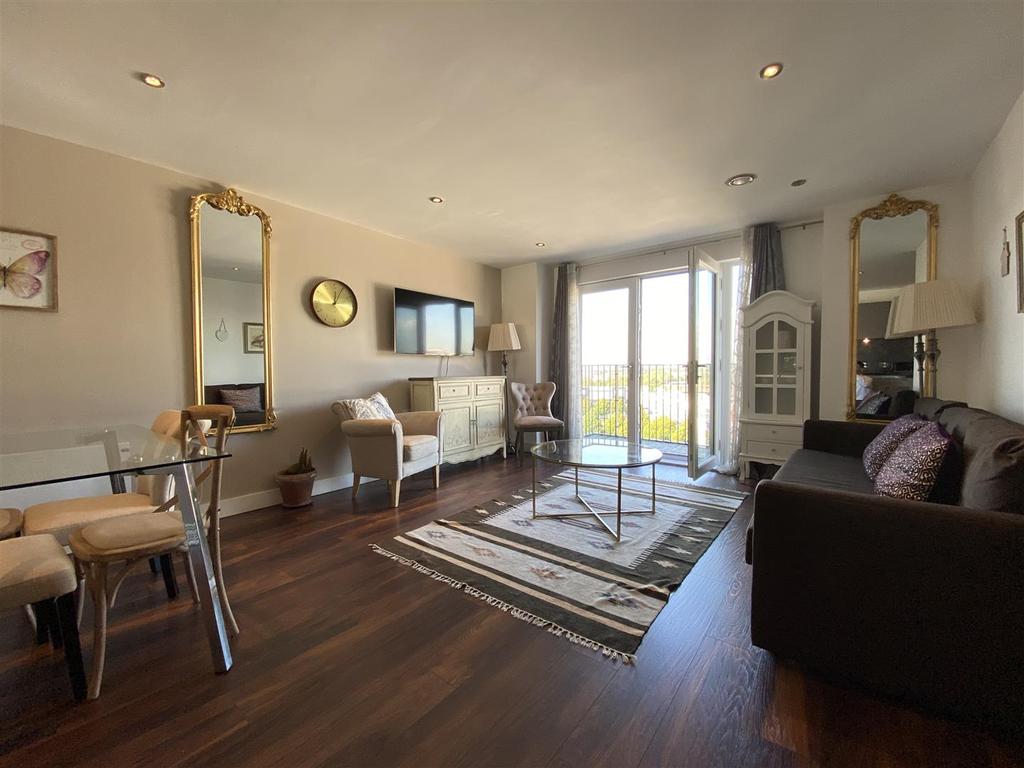 Wilburn Basin, Block C, Ordsall Lane 2 bed apartment £1,150 pcm (£265 pw)