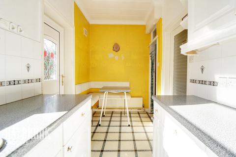 13 Midfield Road, Sheffield, S10 1SU