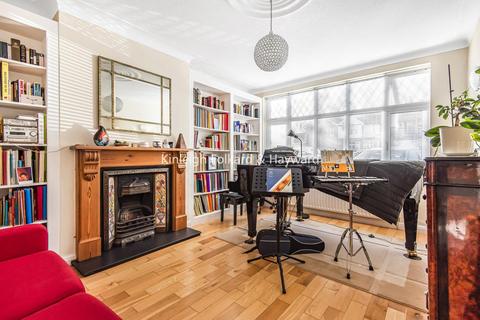 52 Manor Park Road, West Wickham, BR4 0JZ