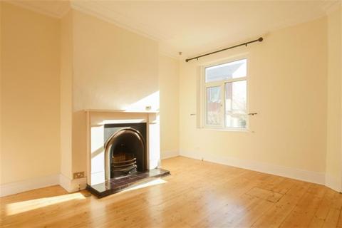 201 Bradford Road, Stanningley, Pudsey, LS28 6QB