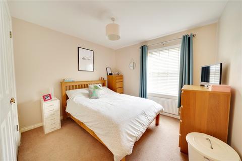 1 Cobham Close, Enfield, EN1 3SD
