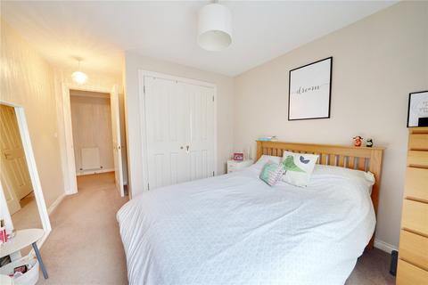1 Cobham Close, Enfield, EN1 3SD