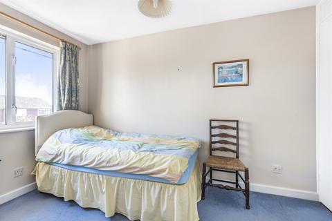 8 Eton Place, Marlow, SL7 2QA